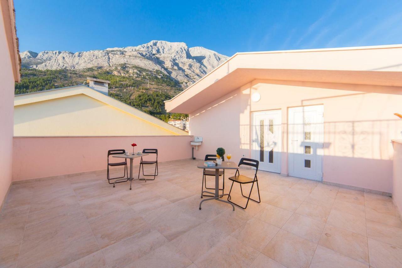 Apartments Relax Baska Voda Bagian luar foto